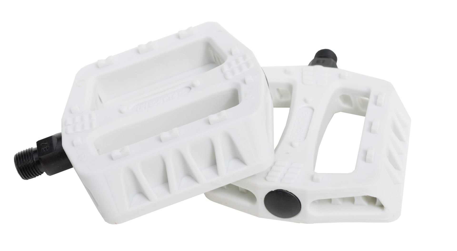 6062_white-plastic-pedal_copie