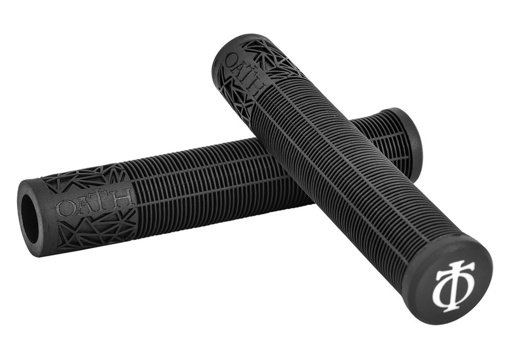 Oath Bermuda Handgrips