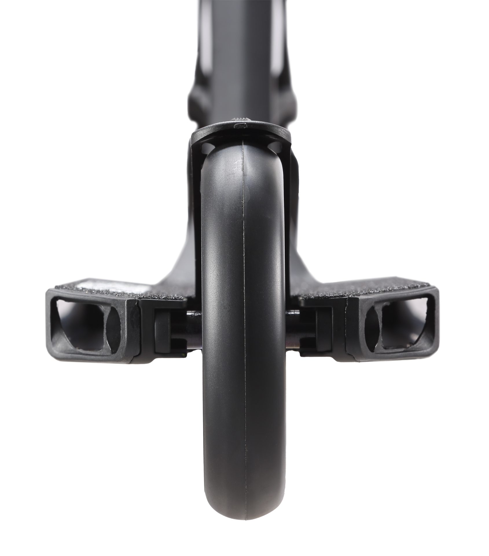 Prodigy_X_Black_OS_Back_Close