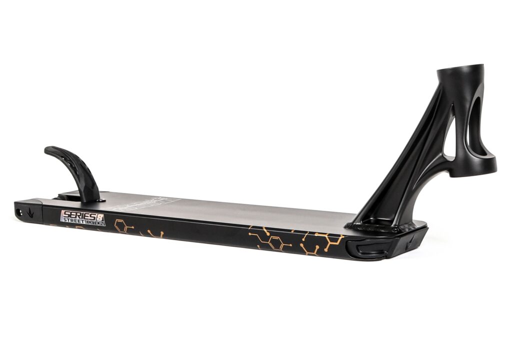 Deck Blunt Prodigy S8 Noir Park pour trottinette freestyle, 19.9", aluminium, forme park